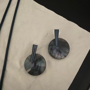 Kendra Scott Earrings ONLY!